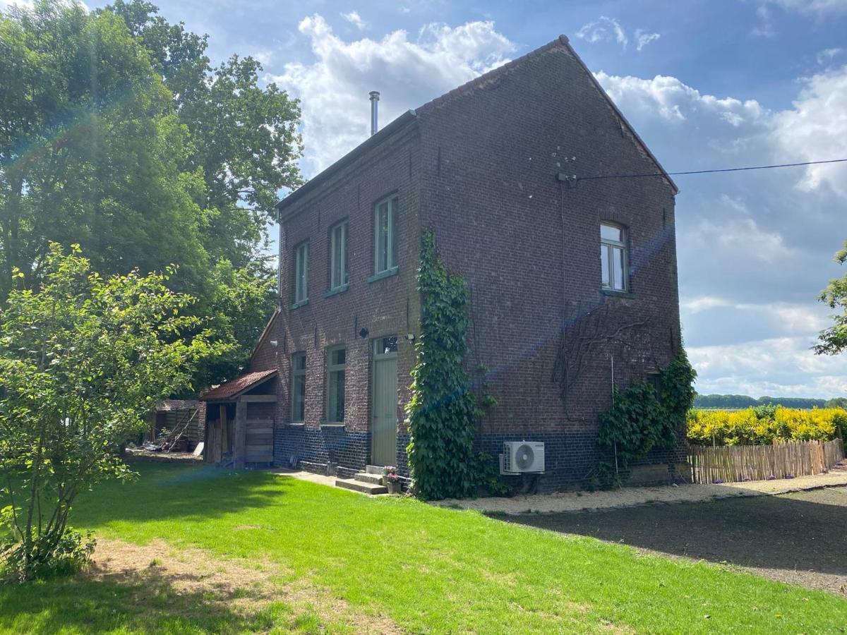 Huisje Aan De Schelde Spiere Exterior foto